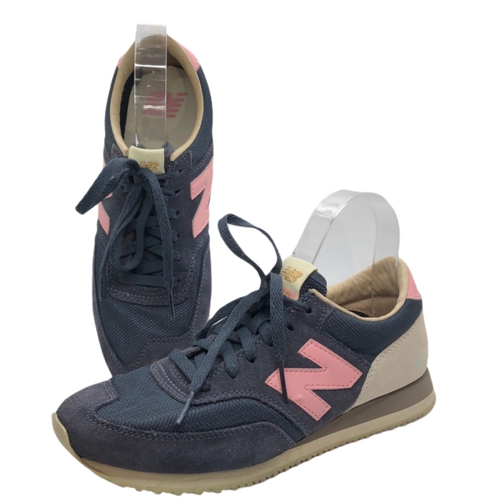 New Balance 620 Suede Sneakers
